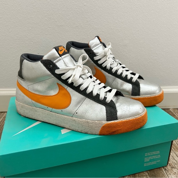 Nike SB Blazer Mens - Picture 1 of 10